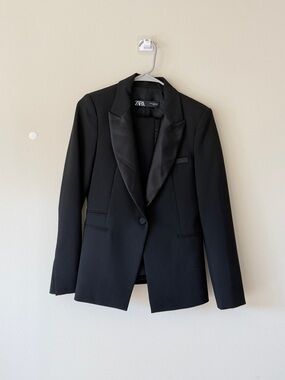 Zara Black Satin Lapel Women's Blazer